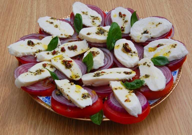 Przekąska z pomidorów