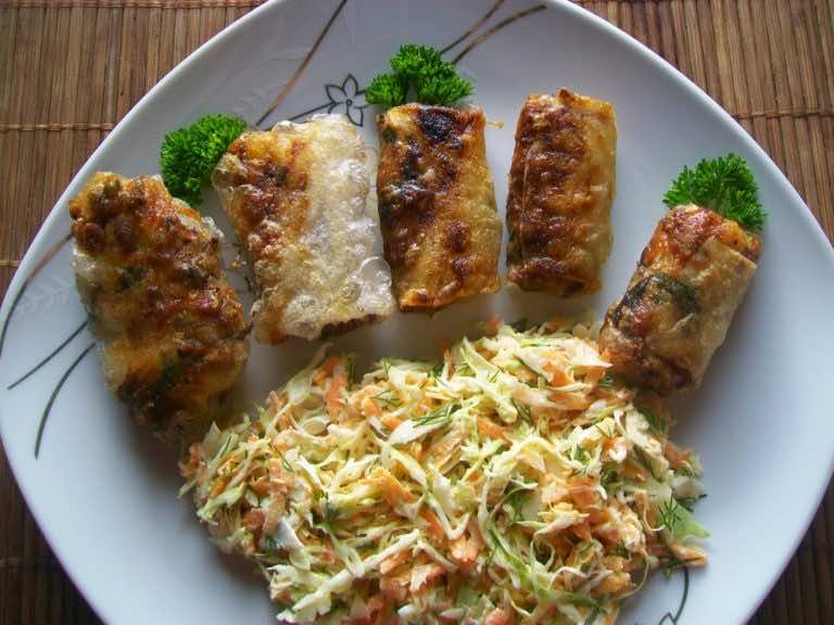 Sajgonki z mięsem i warzywami