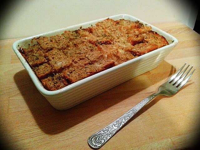 Sposób na czerstwe pieczywo, czyli wytrawny pudding chlebowy
