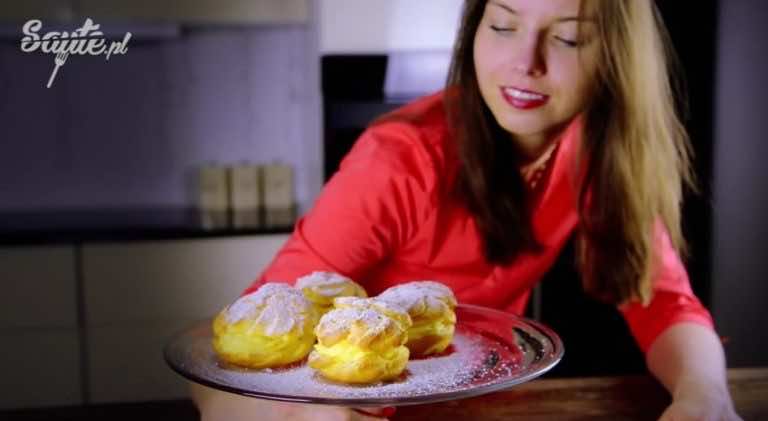 Przepis na ptysie z kremem budyniowym