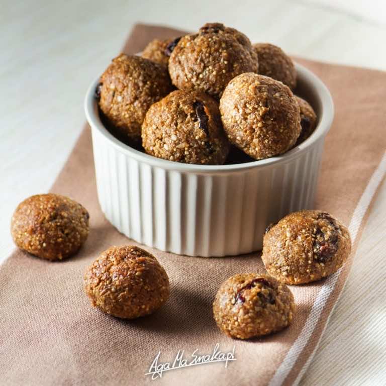 Zdrowe słodkości – kuleczki sezamowe