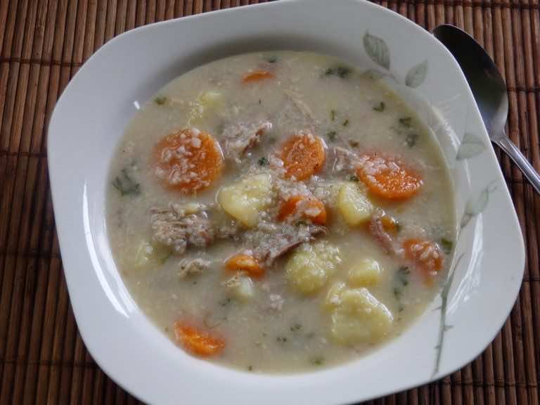 Krupnik na żeberkach