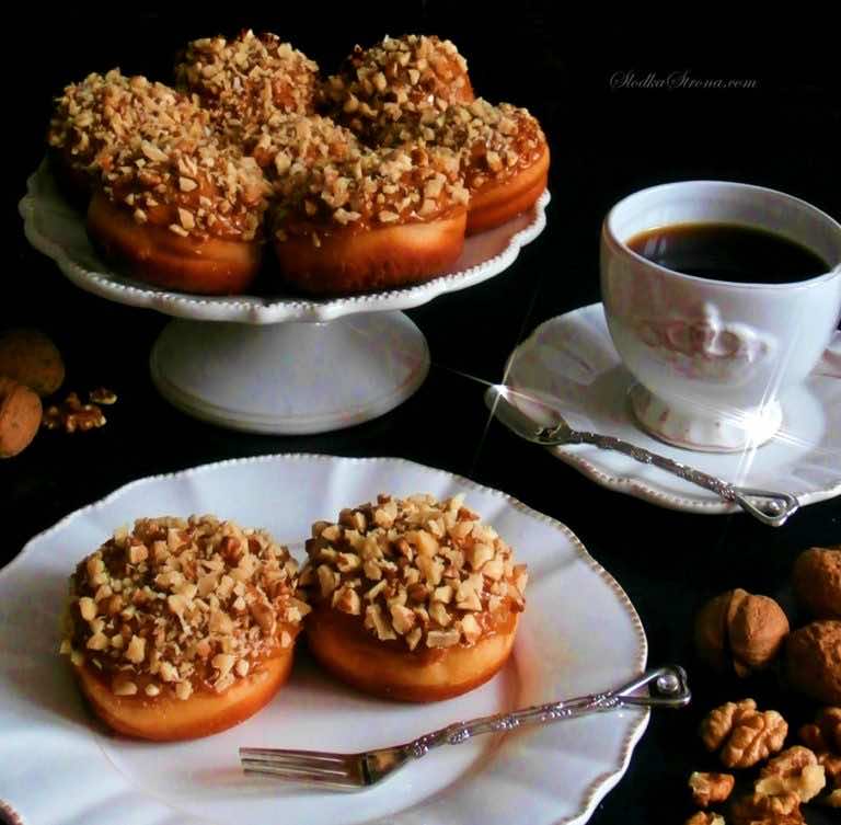 Pączki – Krówki (Pączki z Masą Kajmakową)