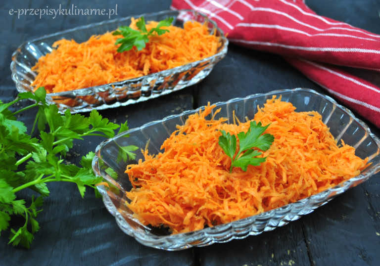 NAJPROSTSZA SURÓWKA Z MARCHEWKI