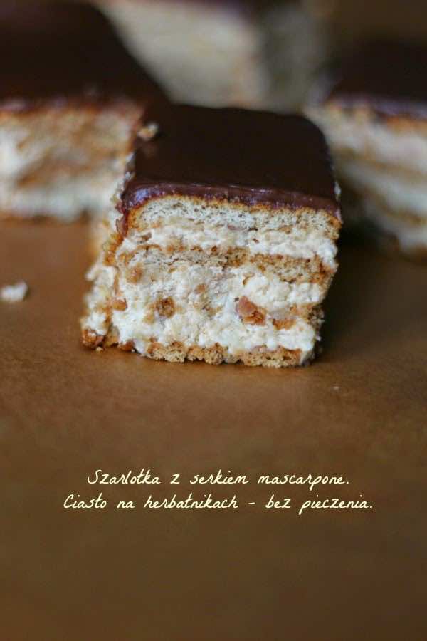 Szarlotka na herbatnikach. Bez pieczenia – na zimno.