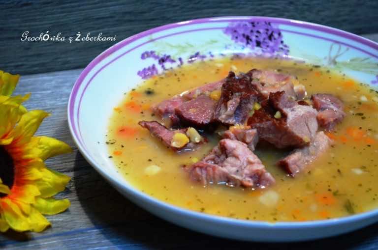 Grochówka na żeberkach