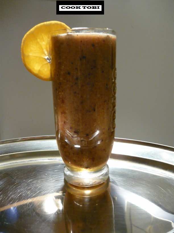 Koktajl energetyczny bez mleka na bazie herbaty rooibos