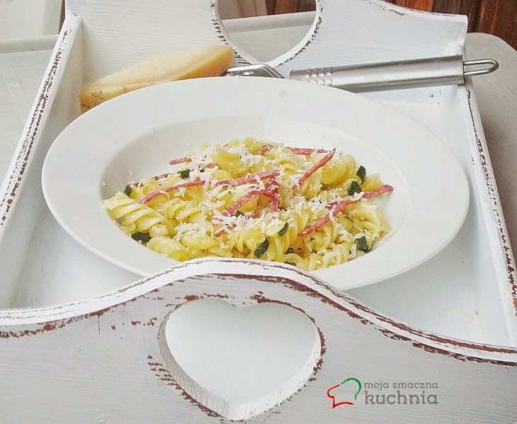 Świderki z cukinią