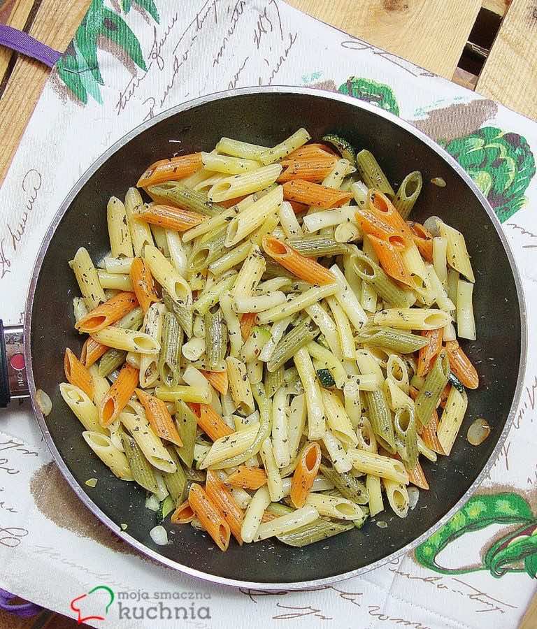 Makron z ulubionymi warzywami