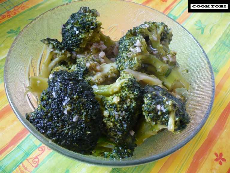 Brokuły z czosnkiem po chińsku