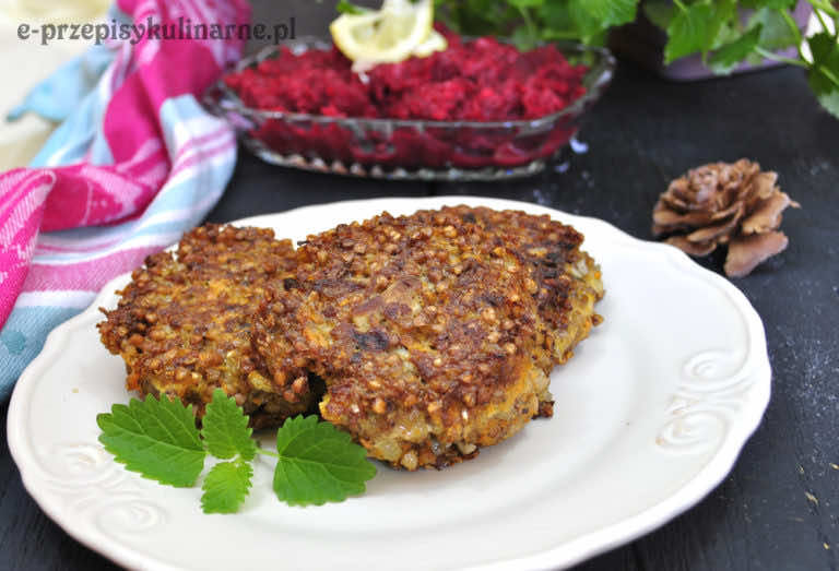 KOTLETY Z KASZY GRYCZANEJ (156 KCAL)