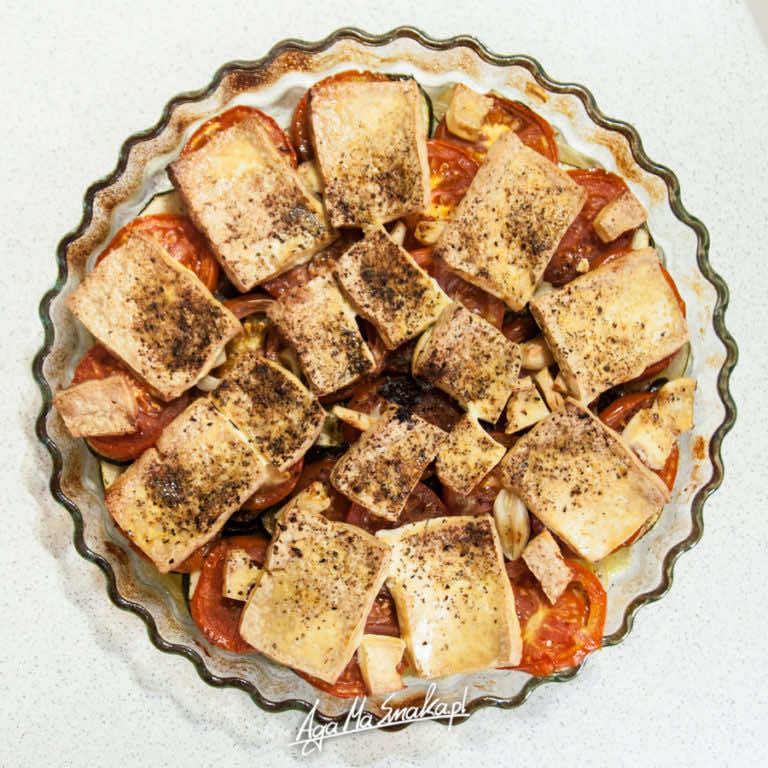 Kolacja warzywna, pełna smaku i zdrowia – prosto z piekarnika