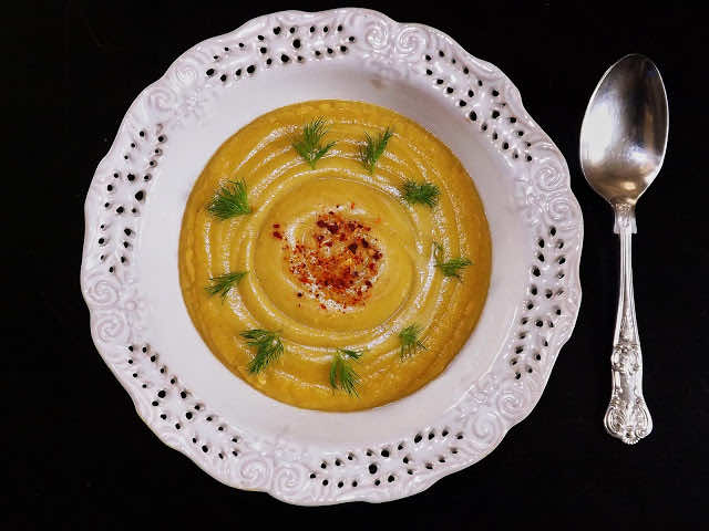 Pomarańczowy krem z warzyw