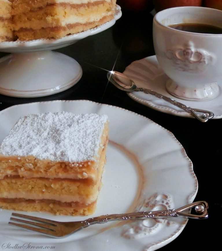 Szarlotka z Masą Budyniową