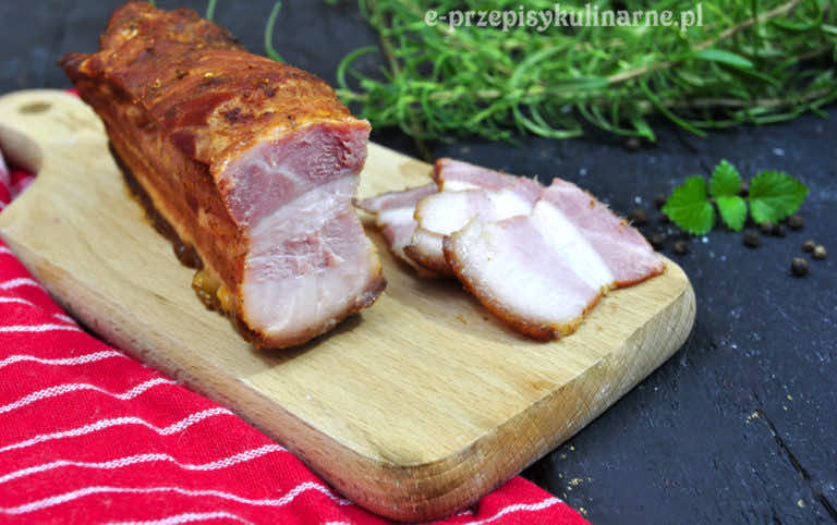 PIECZONY BOCZEK NA OSTRO