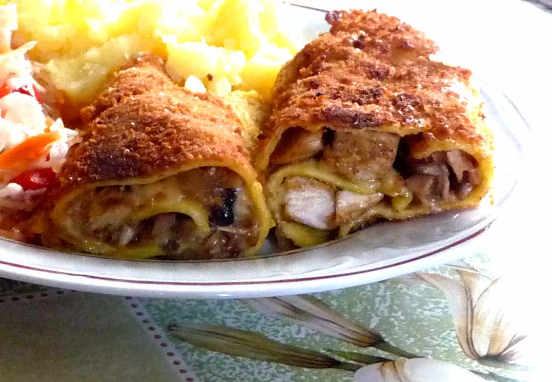 krokiety z kurczakiem, pieczarkami i serem