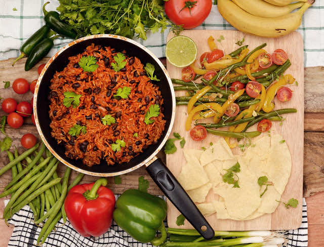 Arroz congri – Kubański ryż z czarną fasolą.