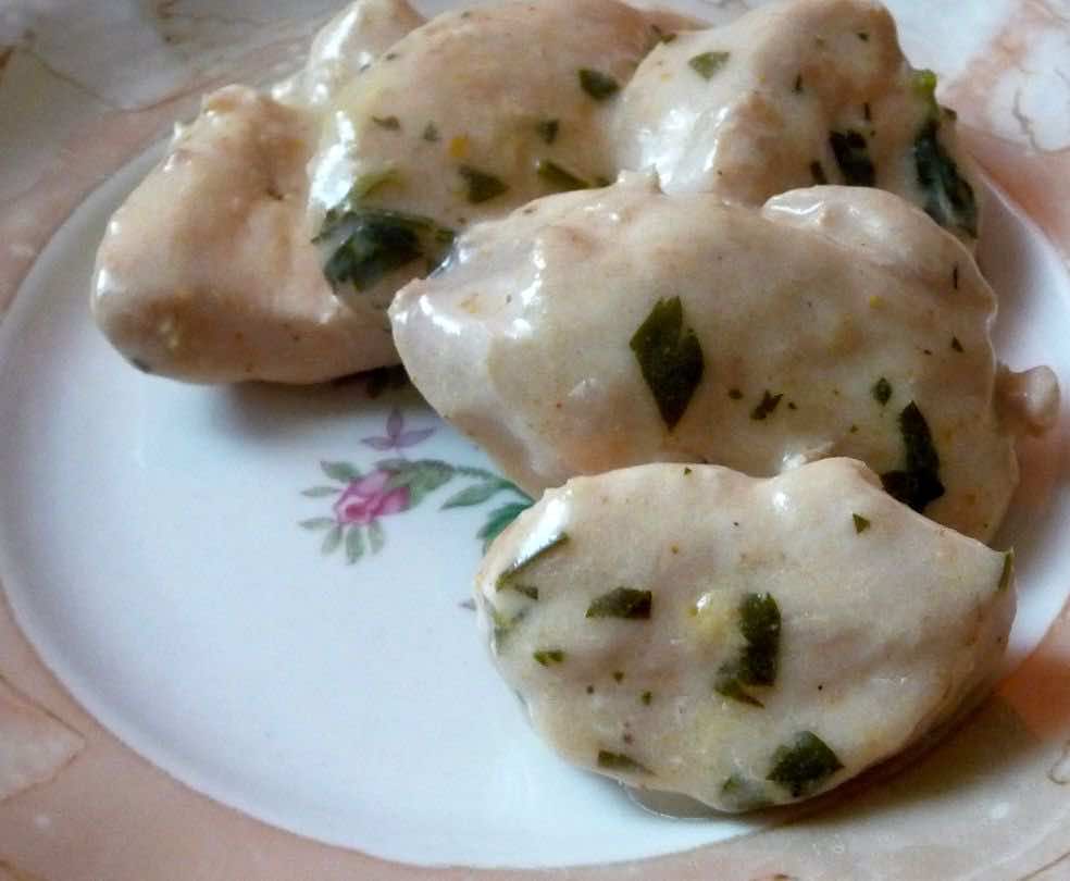 potrawka z udek w sosie jogurtowym