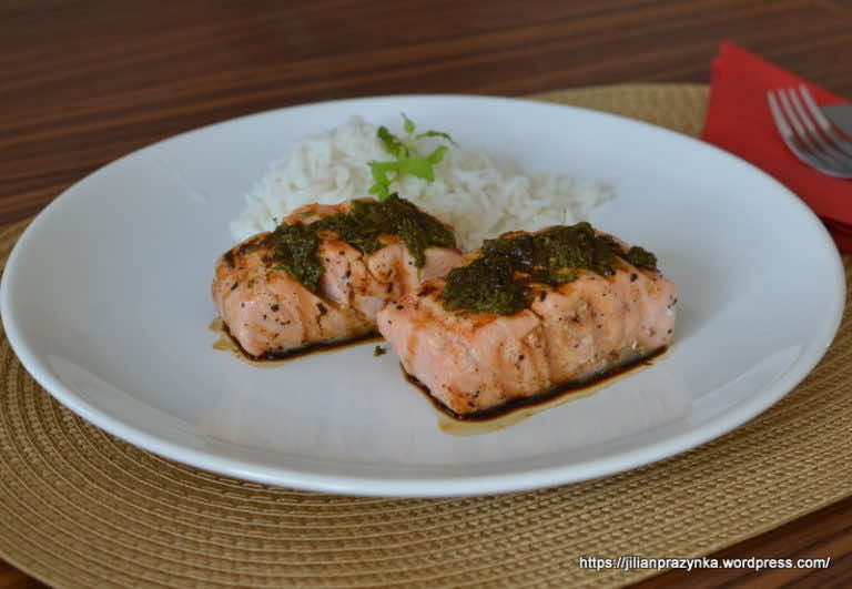 ŁOSOŚ GRILLOWANY W SOSIE TERIYAKI