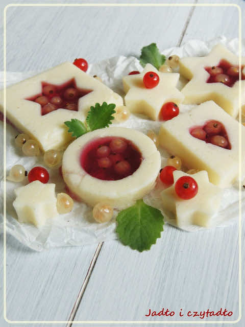 Krajanka kokosowa z kaszki mannej