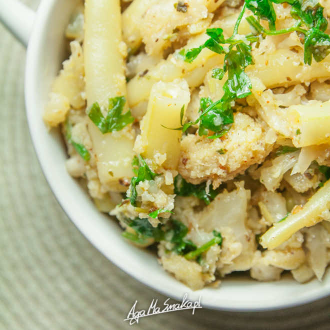 Duszony kalafior i fasolka szparagowa – idealny dodatek do obiadu