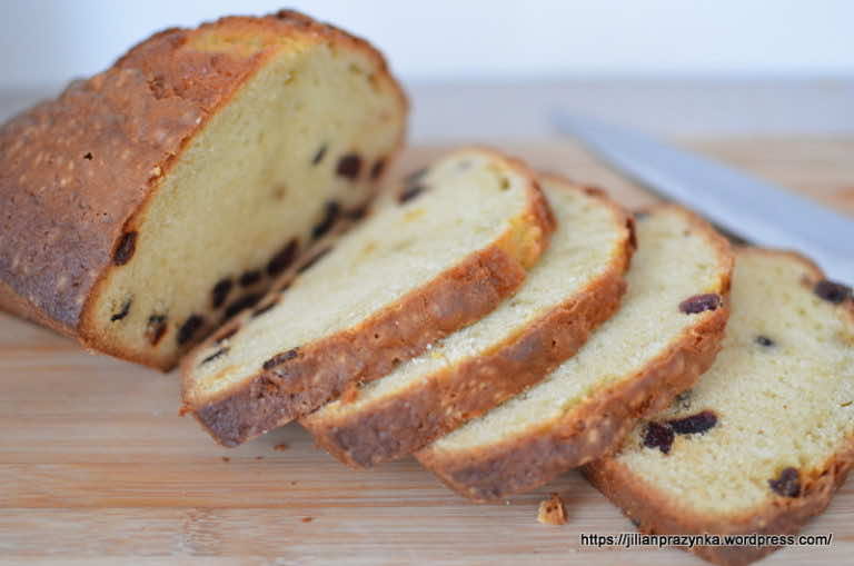 Ciasto waniliowe z żurawiną