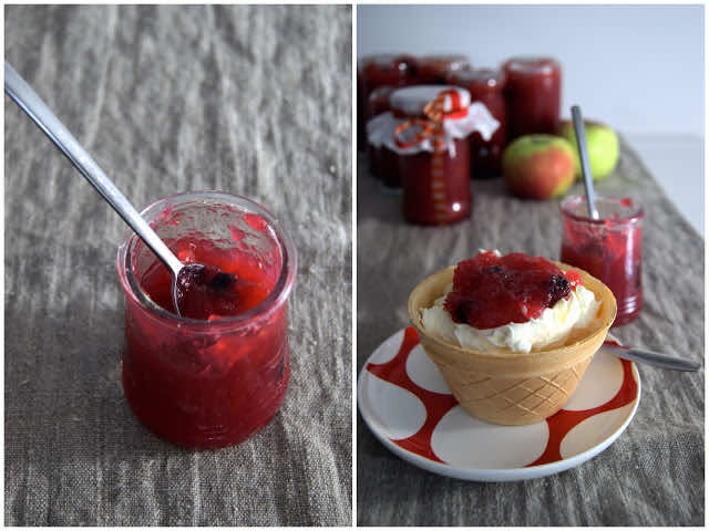 Jabłka prażone z aronią