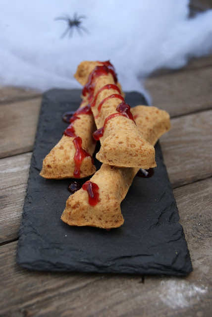 Halloween menu- słodkie kosteczki