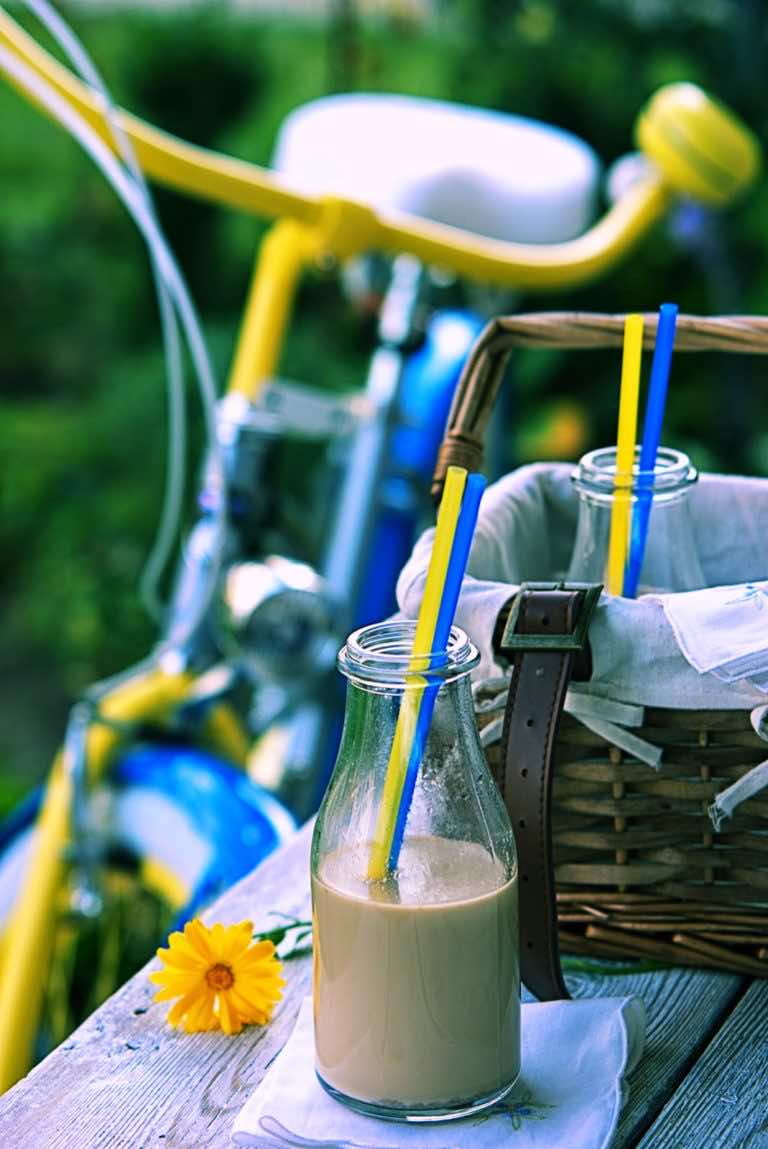 Rozgrzewająca arabeska, kawa z cynamonem, kardamonem i chili