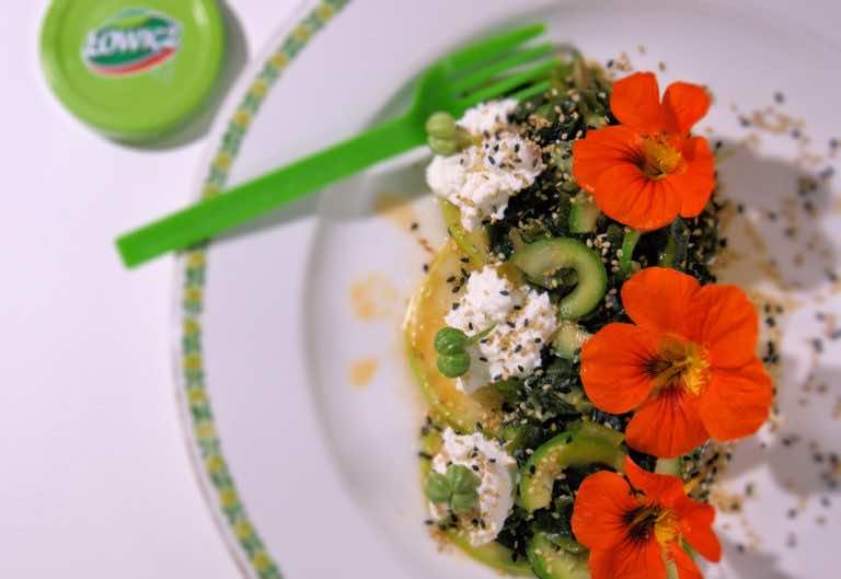 SuperFood na śniadanie: sałatka z wodorostów i ogórka