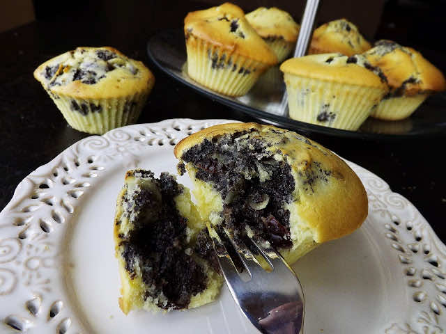 Muffinki z masą makowo bakaliową