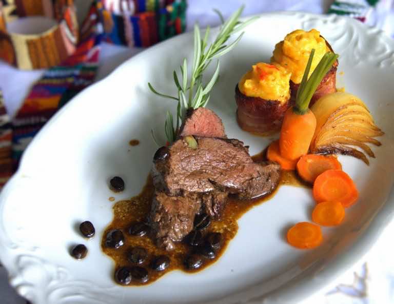 Polędwica wołowa w sosie kawowo-czekoladowym