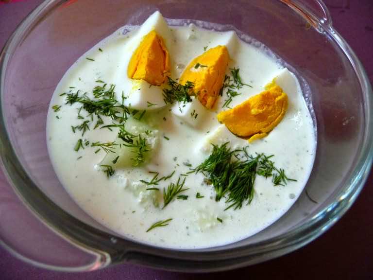 Pikantny chłodnik ogórkowy