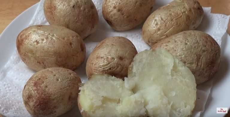 Jak szybko ugotować ziemniaki bez wody