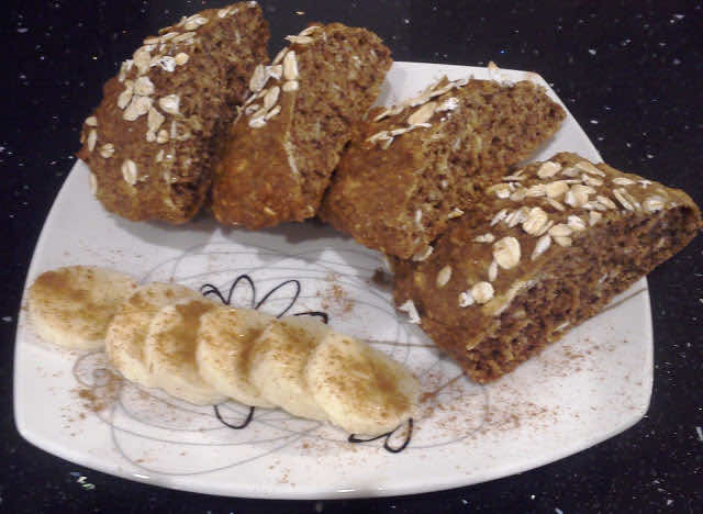 Bułeczki bananowo-cynamonowe