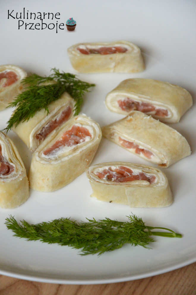 Szybka i prosta tortilla z łososiem i serkiem. Idealna na Sylwestra! :))