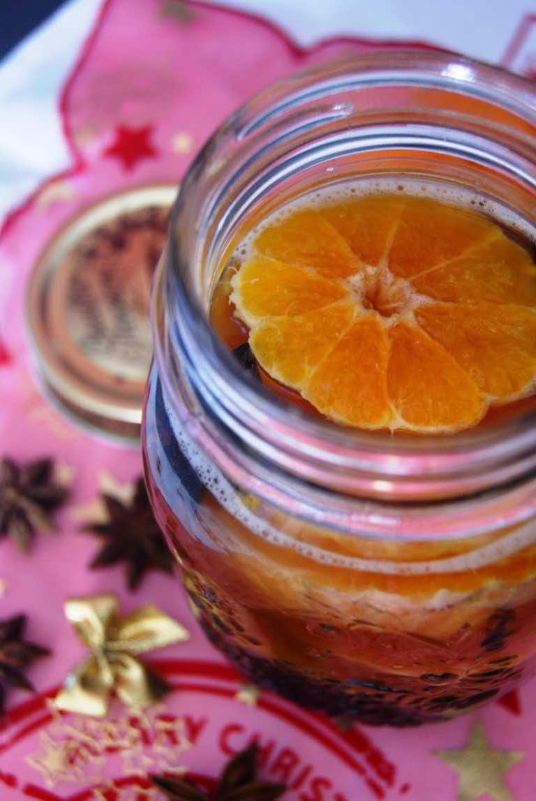 Świąteczny likier mandarynkowy