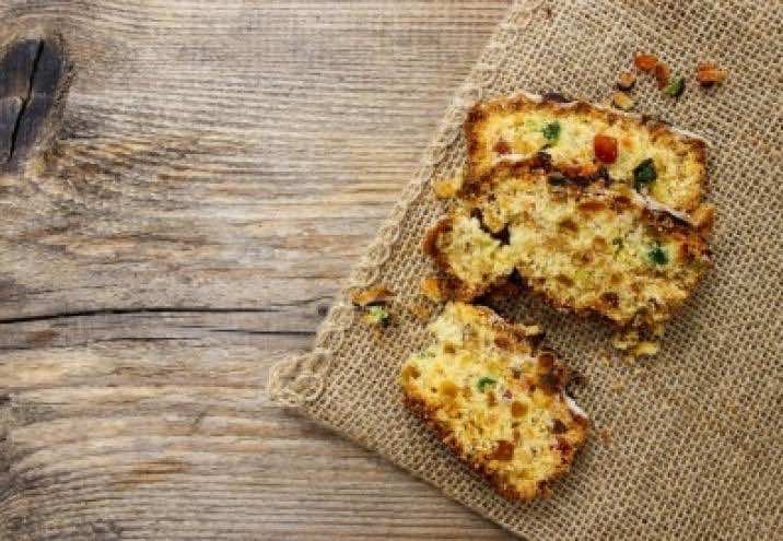 Przepis na świąteczny keks z kruszonką