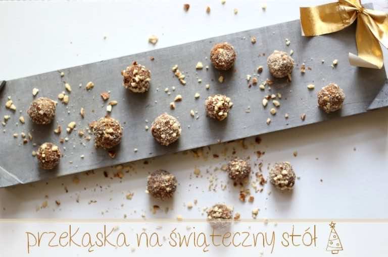 Świąteczne kulki z suszonych owoców.