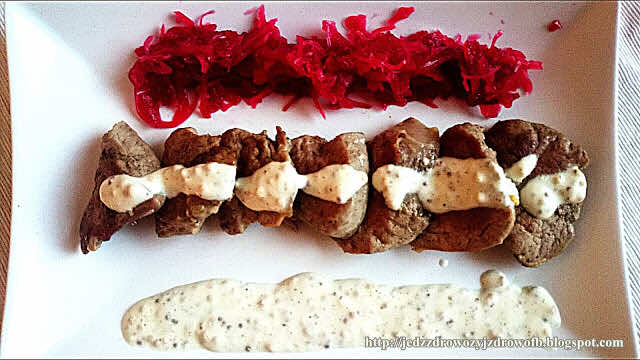 Polędwiczki w sosie jogurtowo-musztardowym