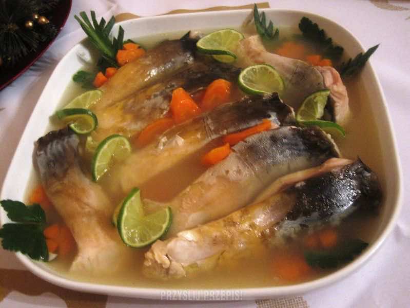 wigilijny-karp-w-galarecie