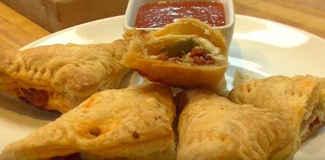 Prosty przepis na meksykańskie pierożki.