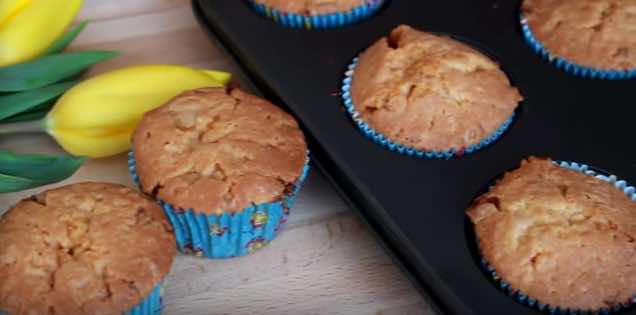 Muffinki z białą czekoladą