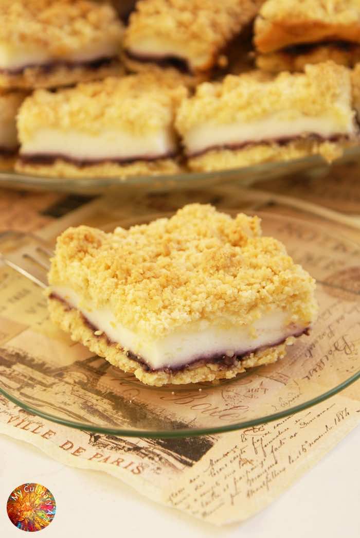 Ciasto „Pleśniak” na jogurtach greckich