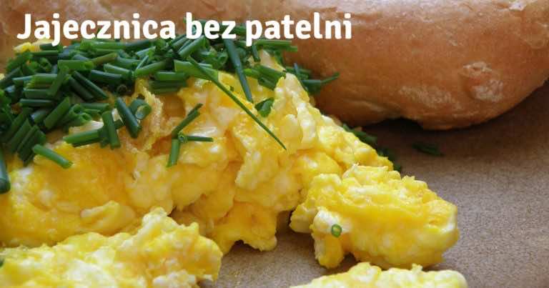 Jajecznica bez brudzenia patelni