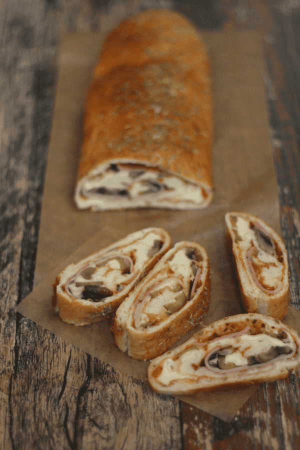 Przepis na oryginalną pizze – Pizza Stromboli.