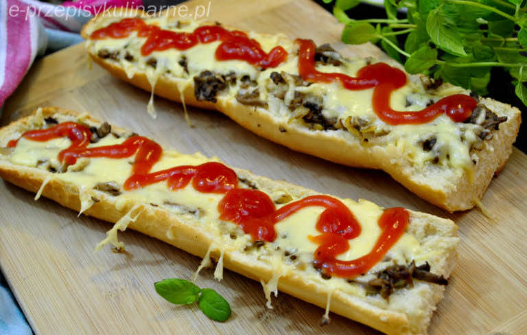 ZAPIEKANKI Z PIECZARKAMI