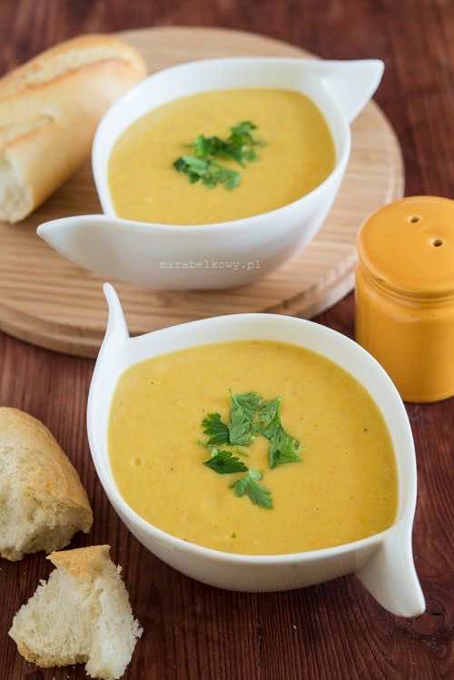 Zupa krem z żółtej fasolki szparagowej i pietruszki