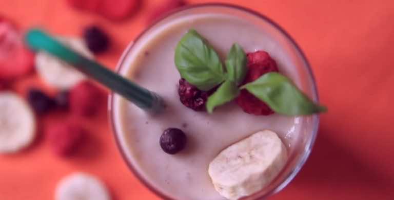 Przepis na bananowe smoothie