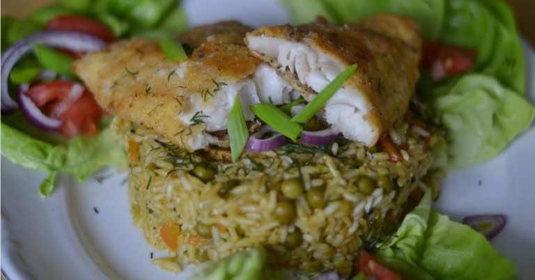 Dorsz z ryżem i warzywami